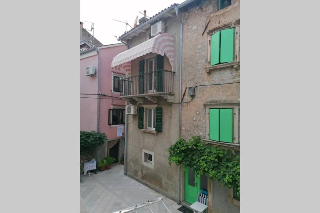 קרס Apartment Veli Dvor מראה חיצוני תמונה